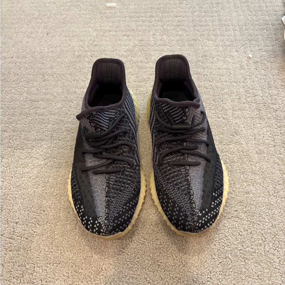 Adidas Men's Black and Gray Yeezys